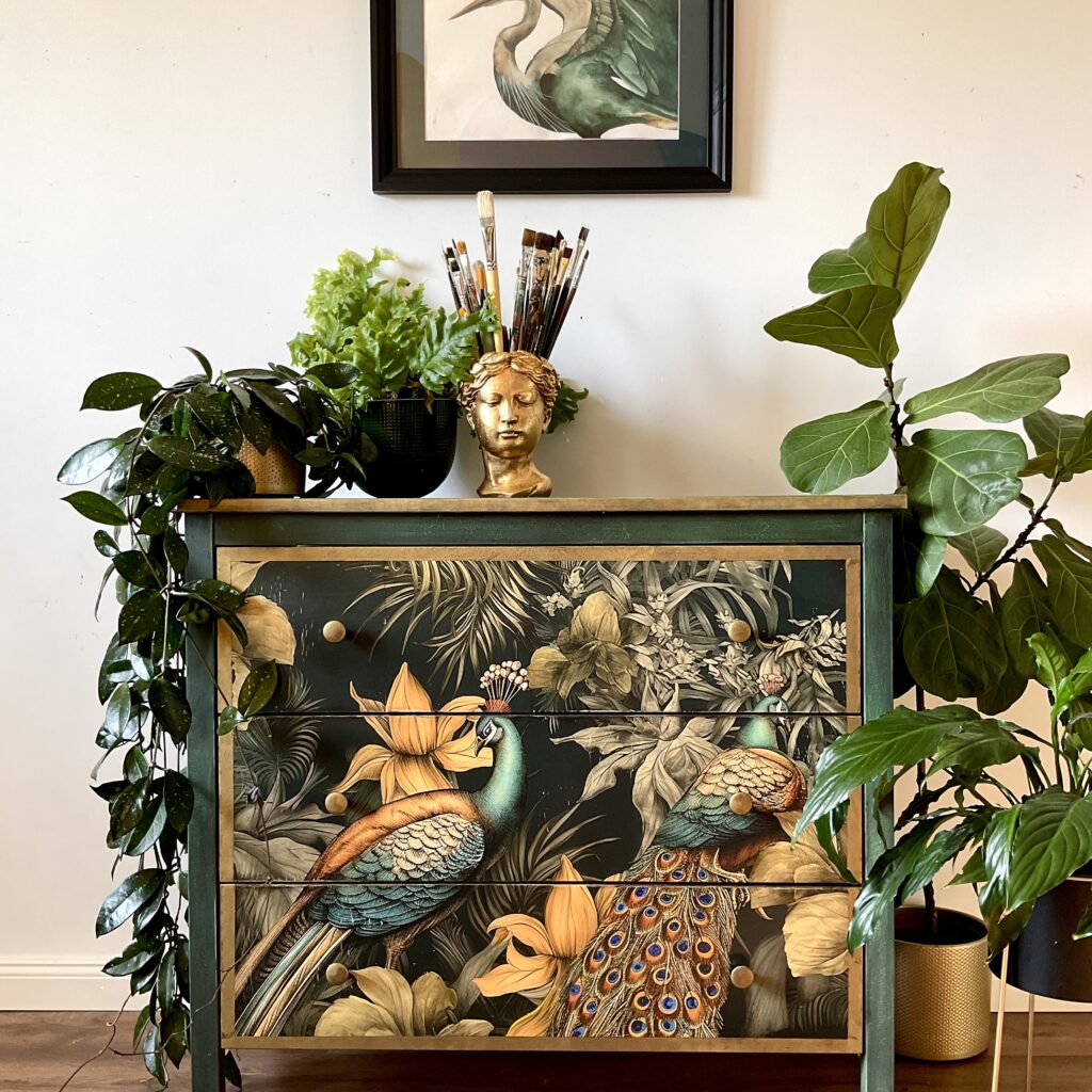 Komoda decoupage